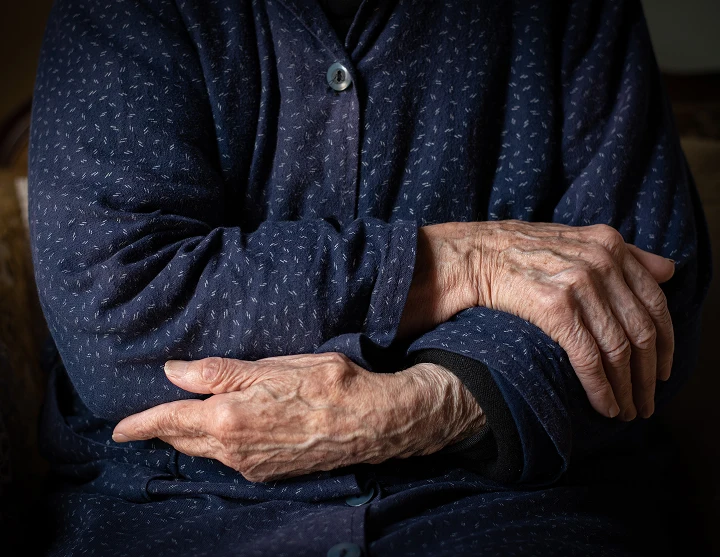 Live‑In Care vs Assisted Living vs Nursing